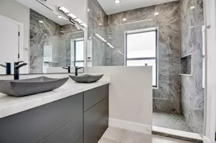 3 Evergreen Ave, Key Haven, FL 33040 - Photo 18