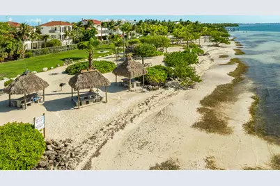 88 W Plaza Del Lago, Islamorada, FL 33036 - Photo 98