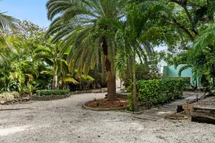 82260 Overseas Hwy, Islamorada, FL 33036 - Photo 40