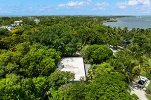 82260 Overseas Hwy, Islamorada, FL 33036 - Photo 56