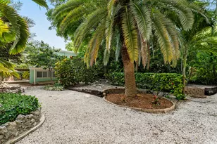 82260 Overseas Hwy, Islamorada, FL 33036 - Photo 42