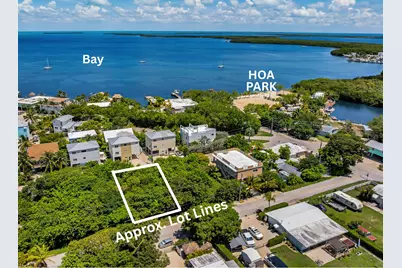  Lakeview and Poinciana Drive, Key Largo, FL 33037 - Photo 1
