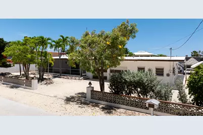 214 Pueblo Street, Tavernier, FL 33070 - Photo 2