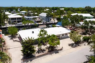 214 Pueblo St, Tavernier, FL 33070 - Photo 4