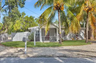28 Tarpon Ave, Key Largo, FL 33037 - Photo 12