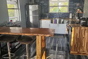 100 Palmetto Ave, Tavernier, FL 33070 - Photo 2