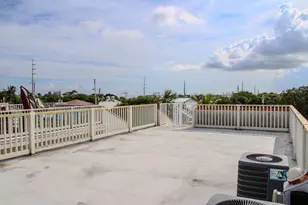 12400 Overseas Hwy, Marathon, FL 33050 - Photo 30