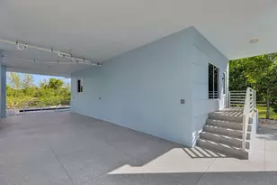 124 Venetian Way, Islamorada, FL 33036 - Photo 10