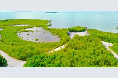 410 Mahogany Avenue, Key Largo, FL 33037 - Photo 24