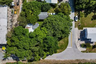 204 Ocean Blvd, Tavernier, FL 33070 - Photo 10