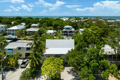 251 Pueblo Street, Islamorada, FL 33070 - Photo 48
