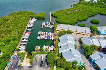 9860 Leeward Avenue, Key Largo, FL 33037 - Photo 54