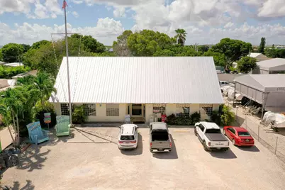 106240 Overseas Highway, Key Largo, FL 33037 - Photo 2