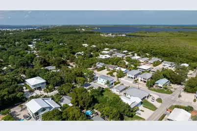 974 Oleander Road, Key Largo, FL 33037 - Photo 4