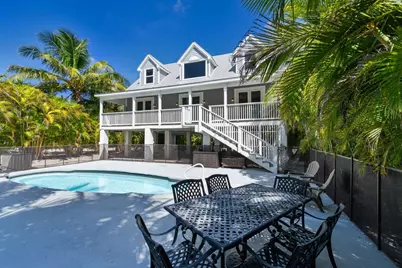 58618 Overseas Highway, Marathon, FL 33050 - Photo 1