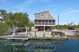 813 Hawksbill Ln, Sugarloaf Key, FL 33042 - Photo 1