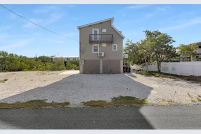 813 Hawksbill Lane, Sugarloaf Key, FL 33042 - Photo 46