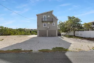 813 Hawksbill Ln, Sugarloaf Key, FL 33042 - Photo 46