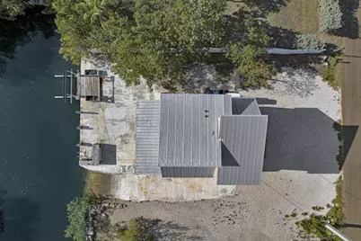 813 Hawksbill Lane, Sugarloaf Key, FL 33042 - Photo 2