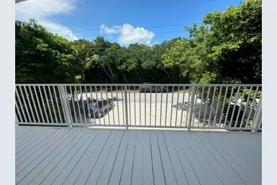 333 Bayview Avenue, Key Largo, FL 33037 - Photo 2