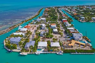 317 E Seaview Cir, Duck, FL 33050 - Photo 18