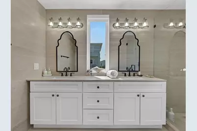 317 E Seaview Circle, Duck, FL 33050 - Photo 1