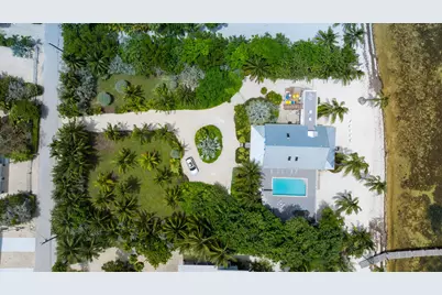 109 Columbus Drive, Upper Sugarloaf Key, FL 33036 - Photo 76