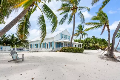 109 Columbus Drive, Upper Sugarloaf Key, FL 33036 - Photo 12