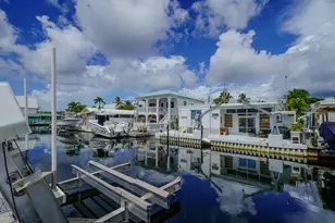 185 W Avenue A, Key Largo, FL 33037 - Photo 2