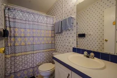 185 W Avenue A, Key Largo, FL 33037 - Photo 12