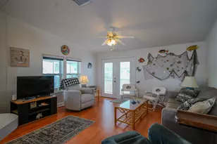 185 W Avenue A, Key Largo, FL 33037 - Photo 8