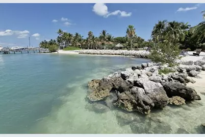 251 2nd St, Key Colony, FL 33051 - Photo 16