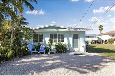 251 2nd St, Key Colony, FL 33051 - Photo 1