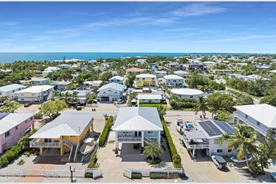 162 Marina Avenue, Key Largo, FL 33037 - Photo 2