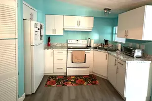 915 S 915 Emerald Dr, Key Largo, FL 33037 - Photo 4