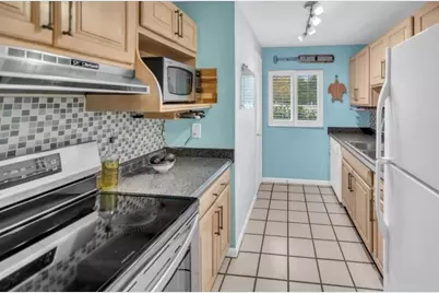 40 High Point Road #C105, Tavernier, FL 33070 - Photo 2