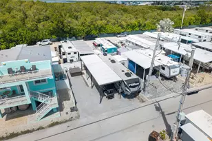 325 Calusa Street, Key Largo, FL 33037 - Photo 6