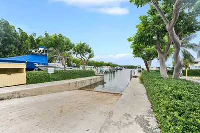 98202 Windward Avenue #Condo W/ 30 Ft Boat Slip, Key Largo, FL 33037 - Photo 24