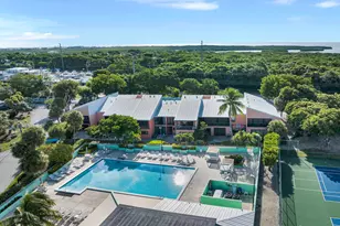 98202 Windward Ave #Condo W/ 30 Ft Boat Slip, Key Largo, FL 33037 - Photo 32