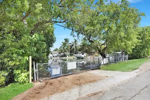 80 Le Grand Dr, Key Largo, FL 33037 - Photo 42