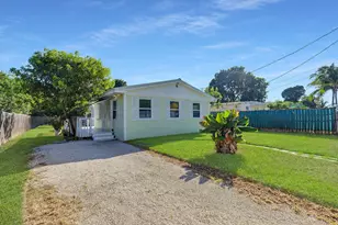 30170 Linda St, Big Pine, FL 33043 - Photo 22