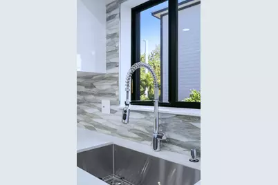 17 Coral Way, Key Largo, FL 33037 - Photo 16