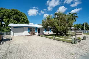 8 S Andros Rd, Key Largo, FL 33037 - Photo 2