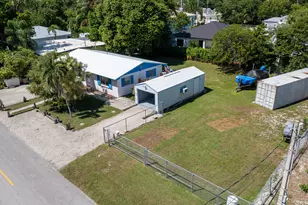 8 S Andros Rd, Key Largo, FL 33037 - Photo 1