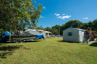 8 S Andros Road, Key Largo, FL 33037 - Photo 22