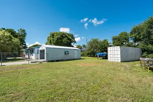 8 S Andros Rd, Key Largo, FL 33037 - Photo 24
