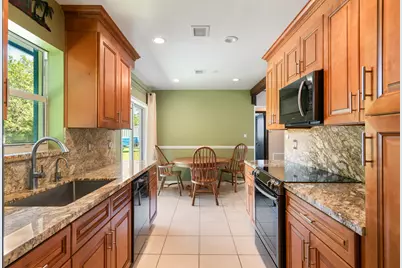 8 S Andros Road, Key Largo, FL 33037 - Photo 10