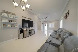 38 Coral Way, Key Largo, FL 33037 - Photo 12