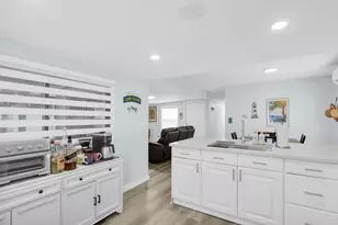 209 Buttonwood Ave, Key Largo, FL 33037 - Photo 18