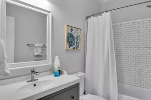 121 Venetian Dr, Islamorada, FL 33036 - Photo 28